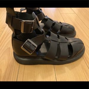 Doc martens gladiator sandals M9 W10